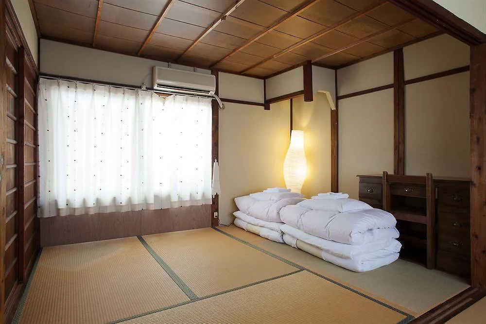 Villa Kamigata Oyado Hachijo Kioto Japón